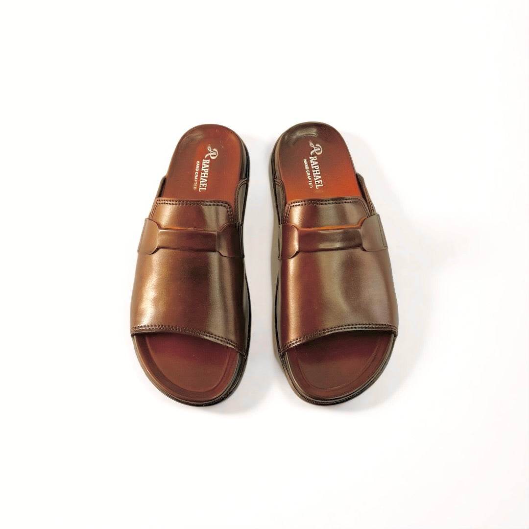Br332 - The Raphael Store