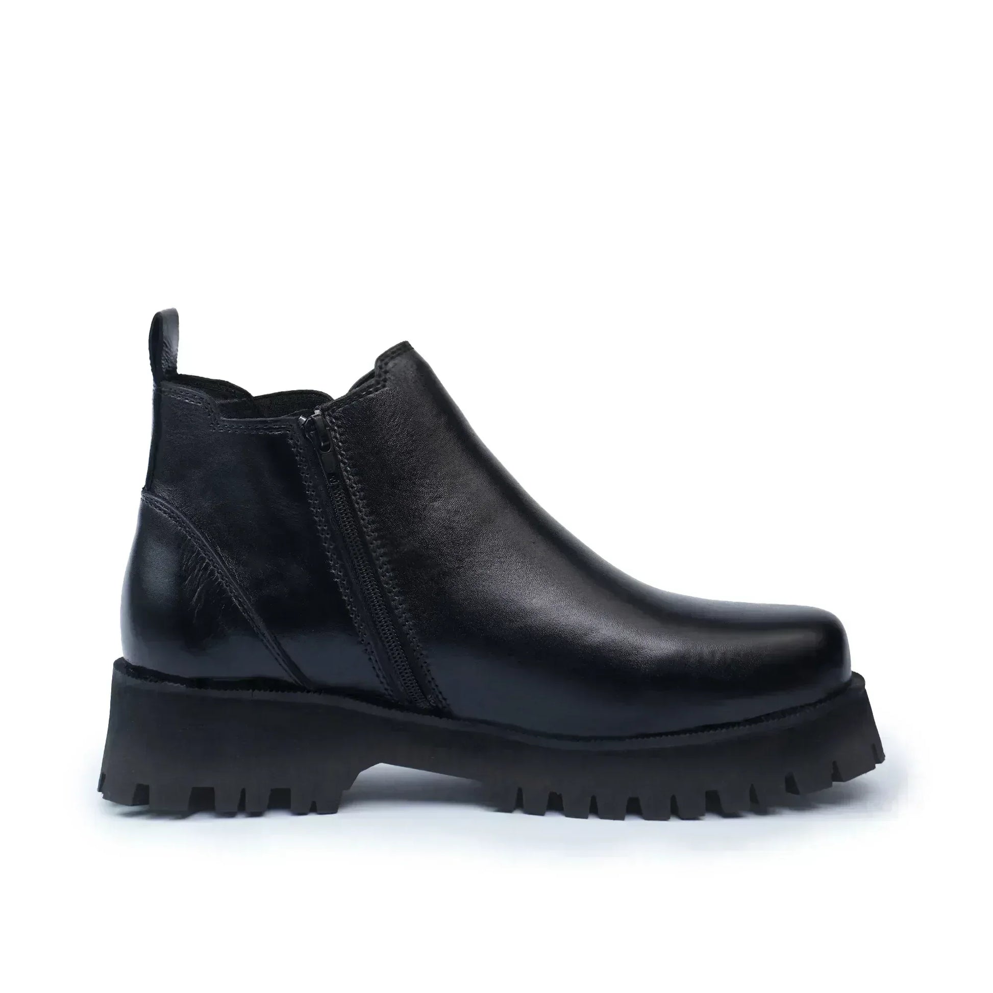 Chelsea 6 Blk - The Raphael Store