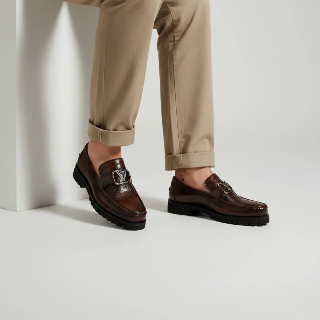 BR4262 - The Raphael Store