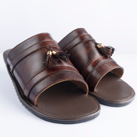 1 High Quailty Cow Leather Slippers In Pakistan